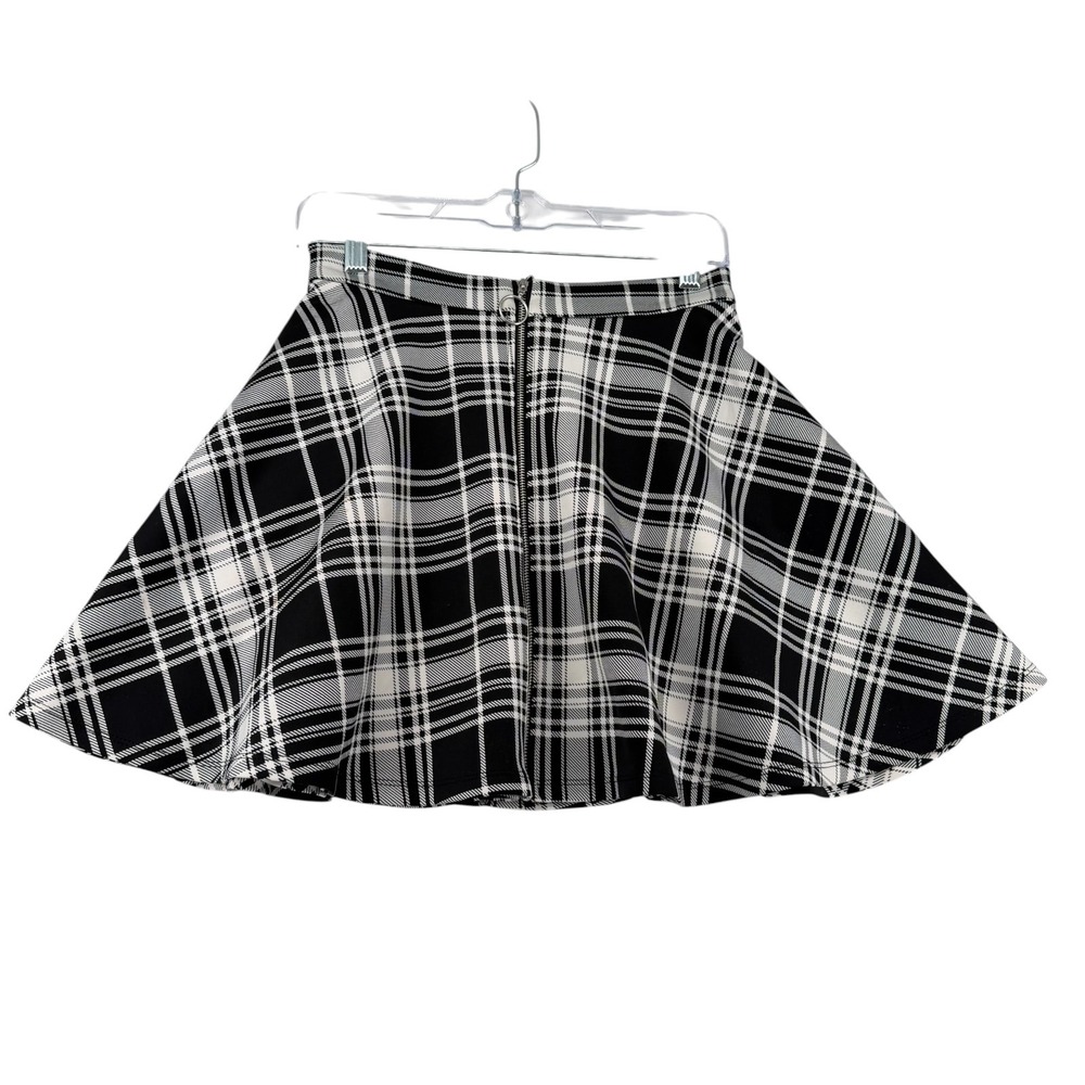 Hot Topic Plaid Skater Skirt Full Zip Pockets Womens Size Small Black White Y2K